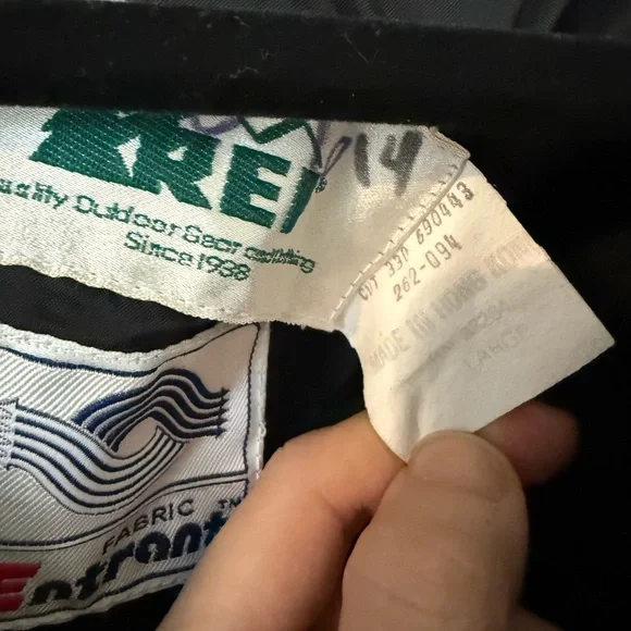 REI Men's Vintage Bold Red and Black Bomber Jacket with Hood - Picture 3 of 6